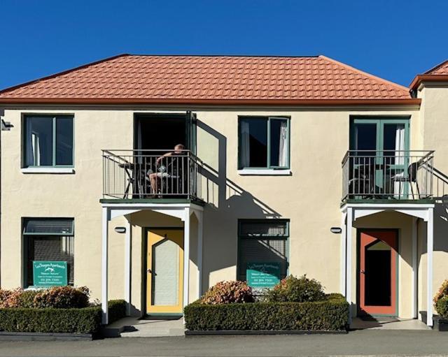 Les Troupes Apartments Akaroa Eksteriør billede