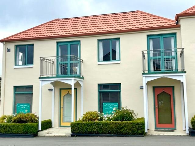 Les Troupes Apartments Akaroa Eksteriør billede